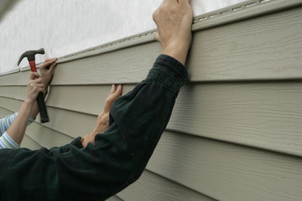 Cost of Insulated Siding Installation in Olympia